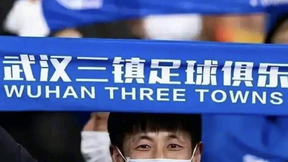 恋人的自拍照